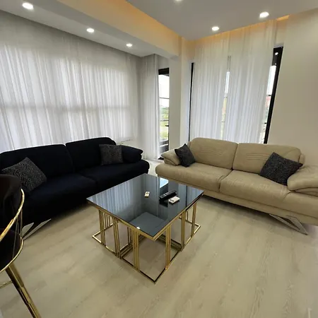 3 Numara Apartment *